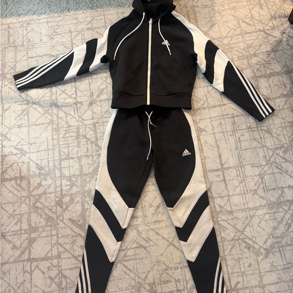 Adidas Monochrome Athletic Set